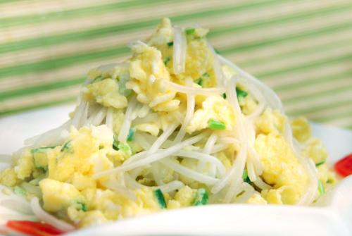 银芽炒蛋能防癌抗癌吗-作用与功效、做法、营养价值