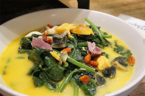 上汤菠菜能防癌抗癌吗-作用与功效、做法、营养价值