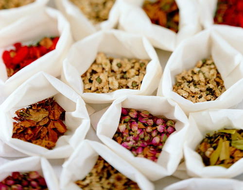 双黄蕲蛇汤能治疗类风湿性关节炎吗？效果与方法、配方