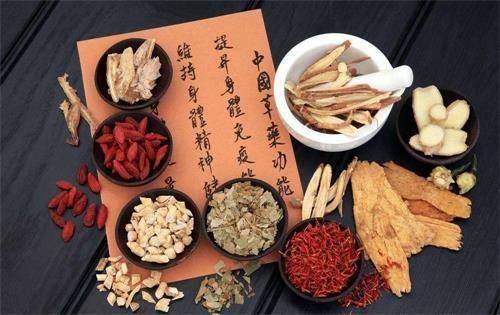 班秀文补肾填精,祛风通络治头痛方的配方组成