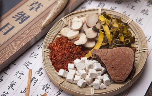 颜德馨孔圣枕中丹的配方组成、作用与功效、经验