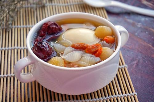 益寿鸽蛋汤能润肺解燥吗？作用与功效、做法