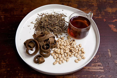 紫苏饮能治疗妇科病吗？女人使用的好处与功效