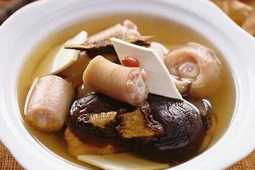 补肾化瘀汤加减治疗膝关节骨性关节炎配方、医案、经典案例