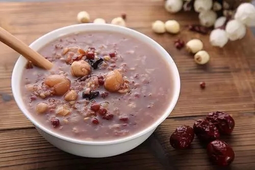 经常吃桑椹粥的好处-作用与功效、做法