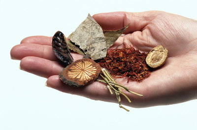 自拟水疝汤1治疗鞘膜积液配方、医案、经典案例