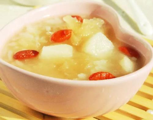 滋阴补肾理气养血汤治疗黄褐斑配方、医案、经典案例