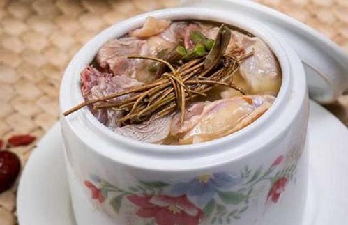 解毒除湿汤治疗玫瑰糠疹配方、医案、经典案例