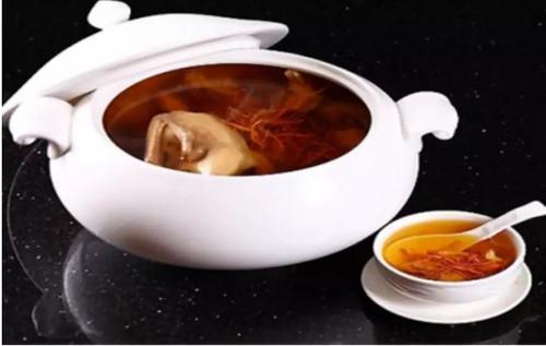 补中益气汤加味治疗顽固性便秘配方、医案、经典案例