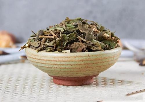 柴平汤治疗习惯性便秘配方、医案、经典案例