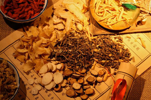 七味白术散治疗小儿夏季热配方、医案、经典案例