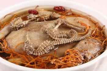 冬虫夏草炖水鸭能滋阴补肾壮阳吗？作用与功效、做法