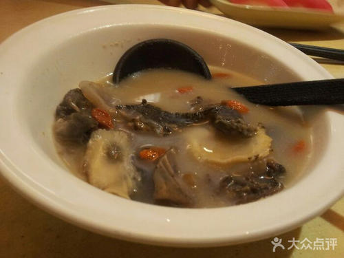 熟地莲须炖水鱼能滋阴补肾壮阳吗？作用与功效、做法