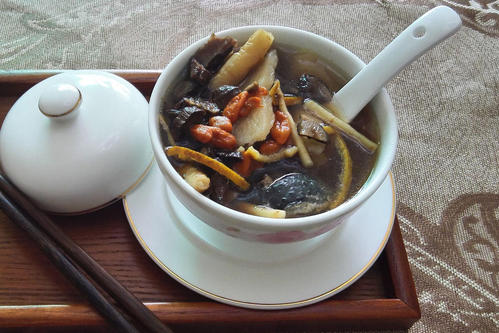 淡菜芡实猪腰汤能滋阴补肾壮阳吗？作用与功效、做法