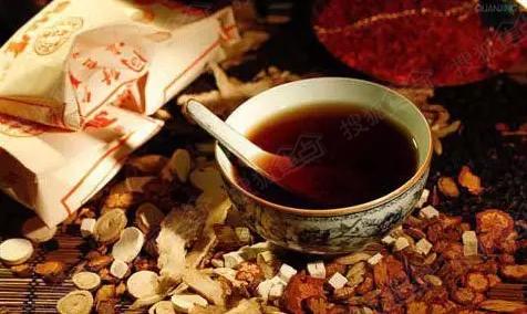 清热活血方治疗慢性肾炎配方、医案、经典案例