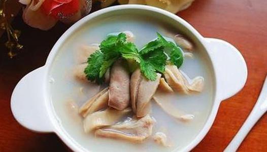白芨龟肉猪肚汤能健脾益胃吗？作用与功效、做法