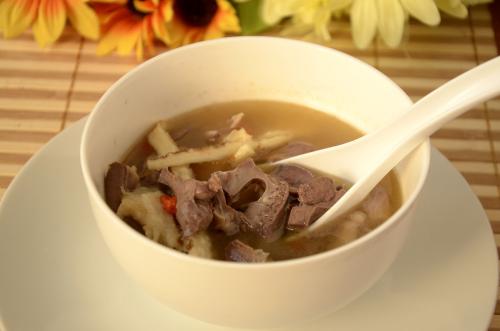 良姜牛肉汤能健脾益胃吗？作用与功效、做法