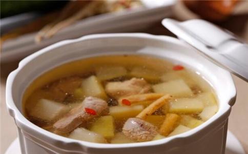 龙眼肉桑葚兔肉汤中老年人吃的好处-作用与功效、做法、营养价值