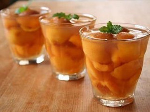 独脚金榧子鹌鹑瘦肉汤中老年人吃的好处-作用与功效、做法、营养价值