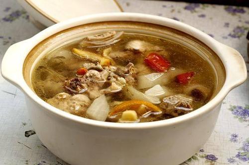 胡椒炖老鸭汤中老年人吃的好处-作用与功效、做法、营养价值