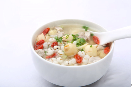 豌豆莲子瘦肉汤中老年人吃的好处-作用与功效、做法、营养价值