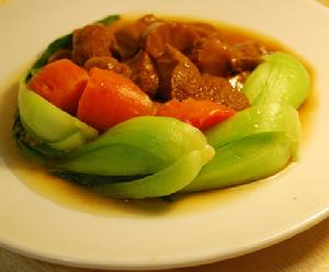 蚝油猴头菇中老年人吃的好处-作用与功效、做法、营养价值