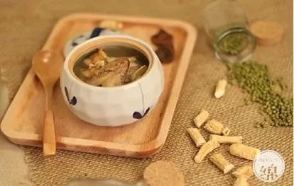 鱼肚粥能补气养血吗?作用与功效、做法