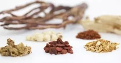 加减清上防风汤合颠倒散治疗酒渣鼻配方、医案、经典案例