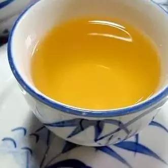 龙胆泻肝汤加减治急性前列腺炎医案、配方