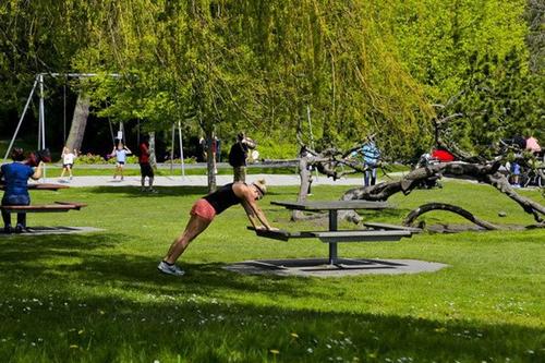 人的自然寿命究竟有多长