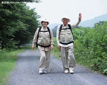 初练健身跑为什么会出现小腿疼痛？应怎样消除？