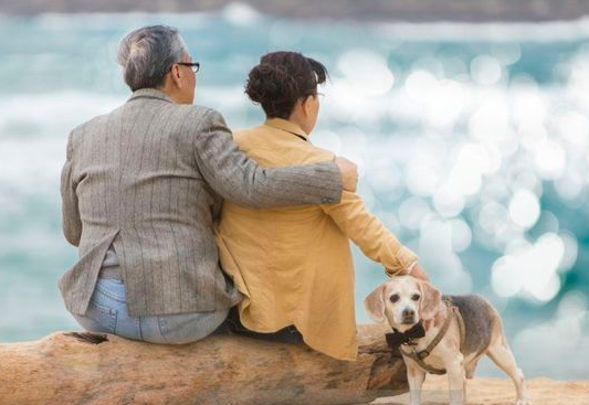 秋燥季节为何要防咽炎、鼻炎