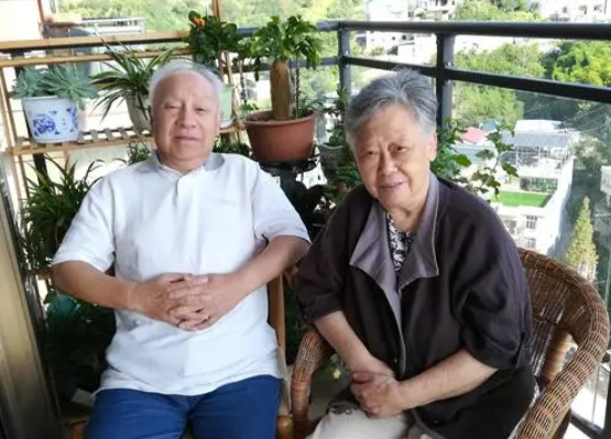 离退休老人心理上有哪四喜四怕