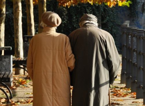 老年糖尿病患者进行血糖自我测定要注意哪些问题