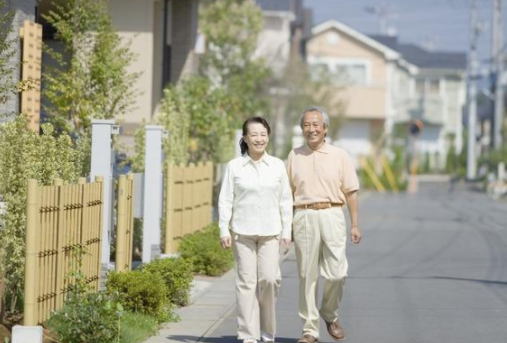 中老年人为什么忌服胃复安