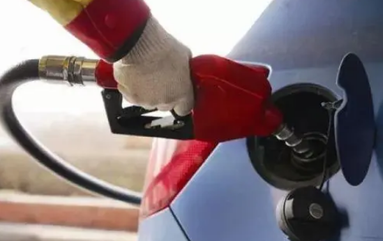 为什么塑料桶忌装运汽油